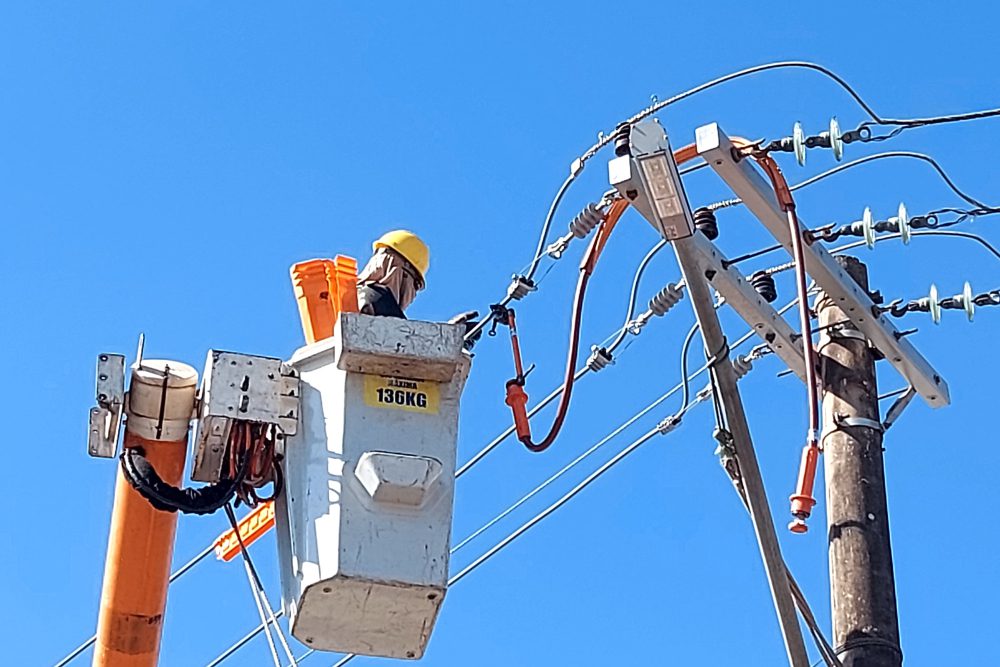 redes eletricas aereas servicos eleng engenharia