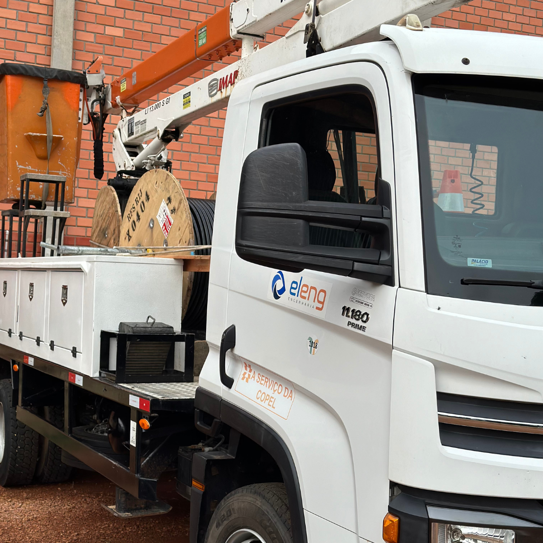 Caminhão munk Eleng